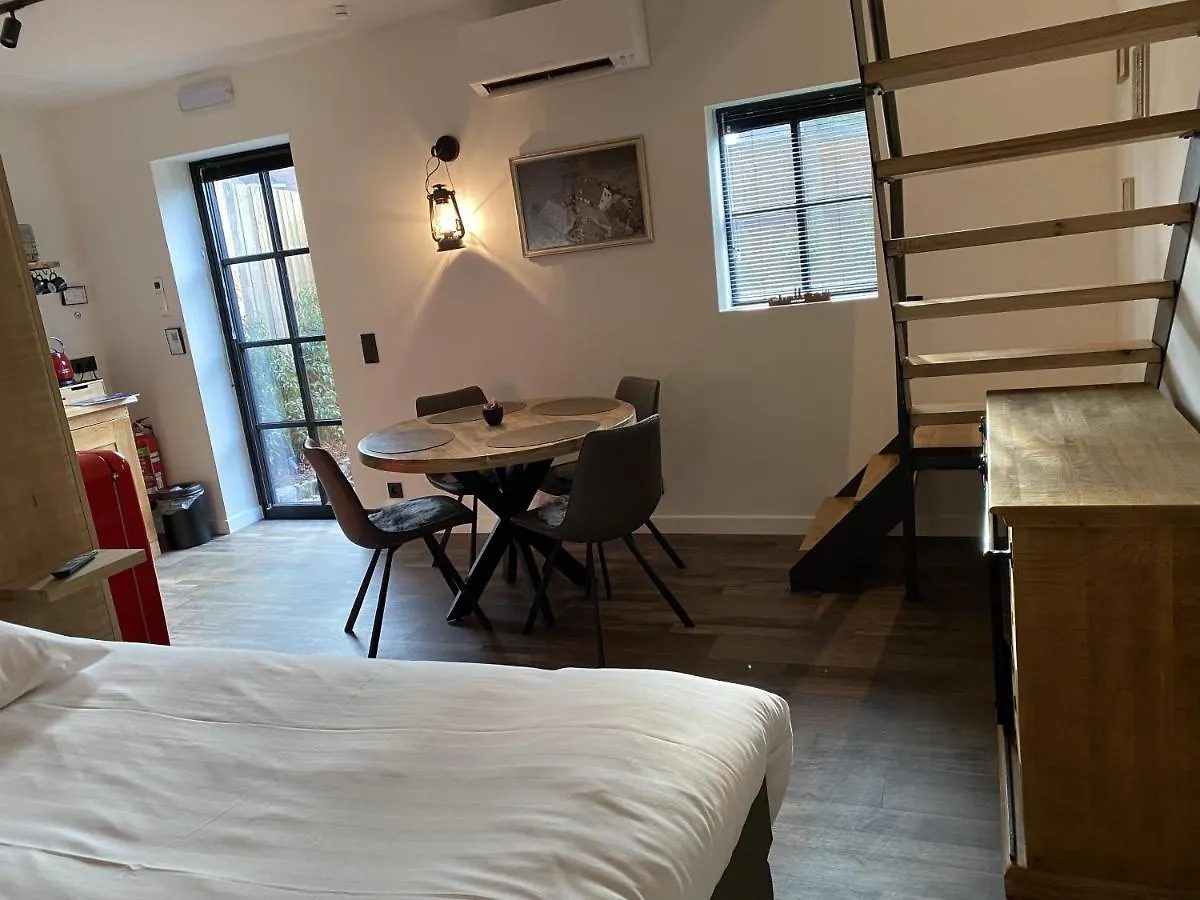 B&B Sint-Mariaburg Antverpy 4*,